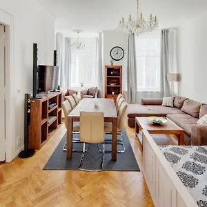 Apartmanhotel Old Town Square, Prága