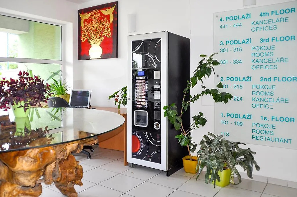 Hotel Imos Prague