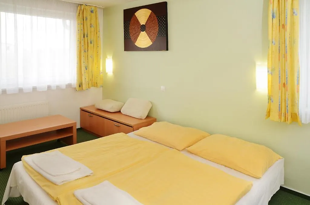Hotel Imos Praga 3*,  Czechy